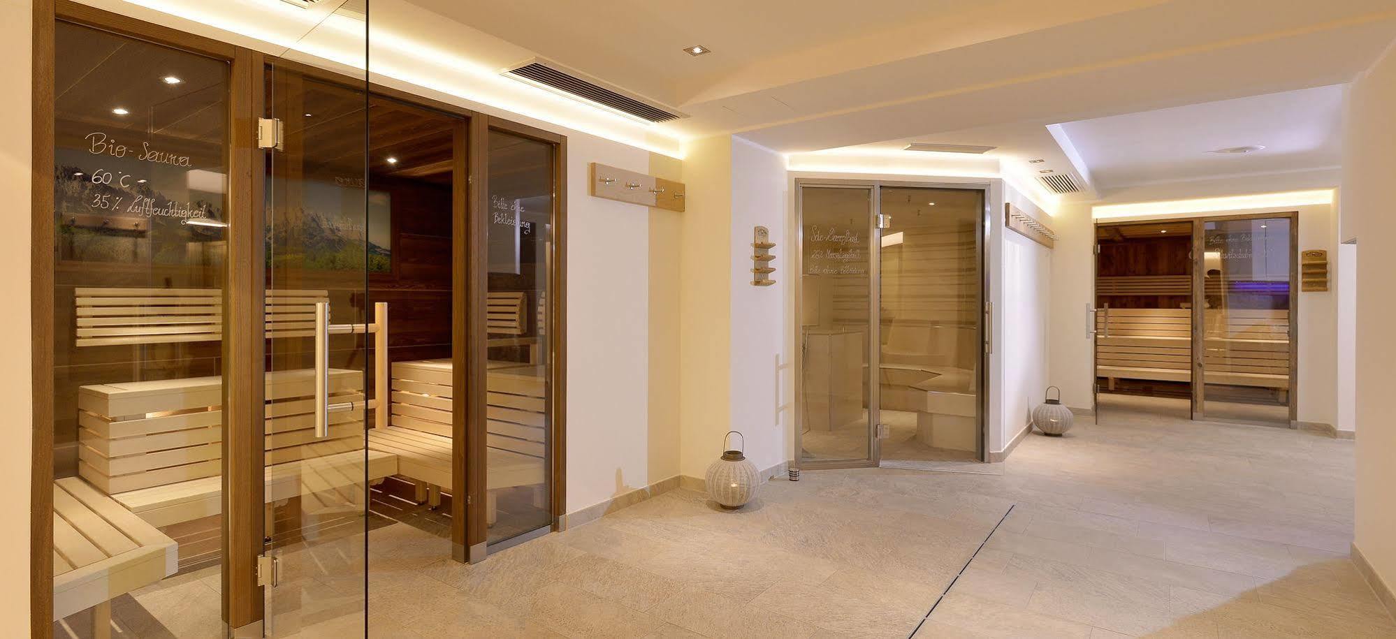 Familienhotel Christoph Елмау Екстериор снимка